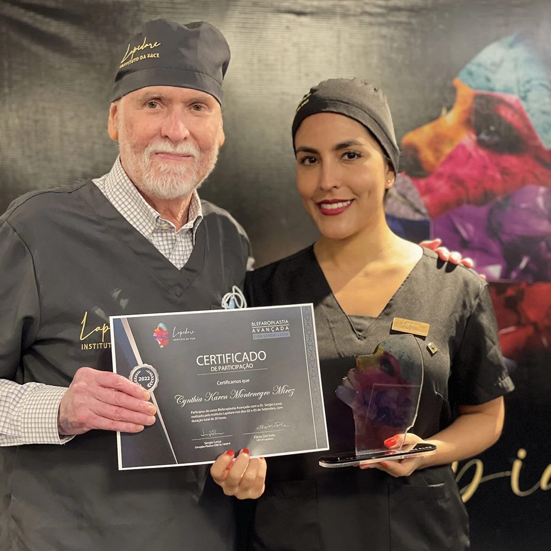 Dra. Cynthia Montenegro en Hands On 2 Blefaroplastia Avanzada con el Profesor Sergio Lessa, Camboriú, Brasil, 2021